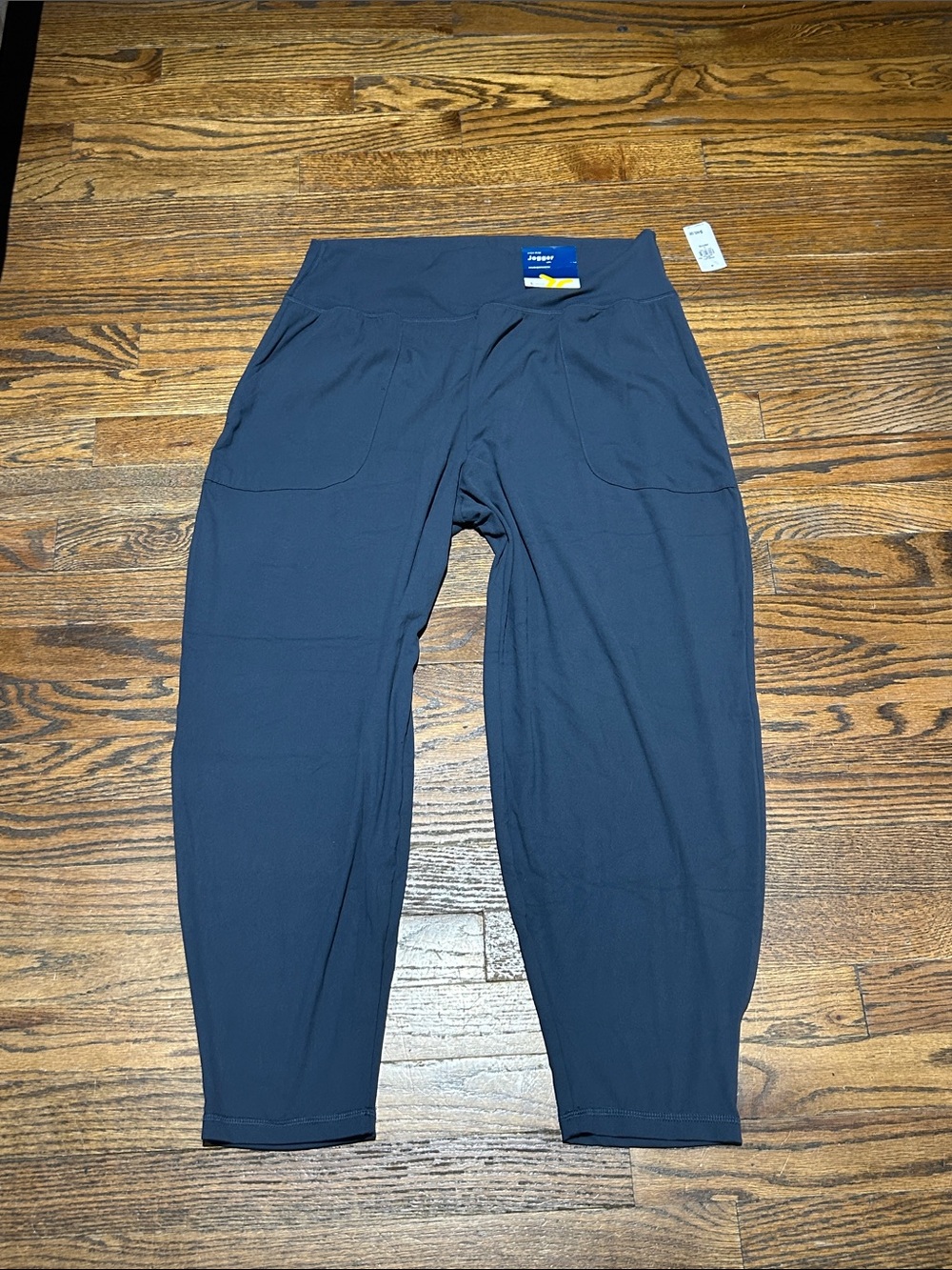 Women's Old Navy Studio Smooth High Rise Large petite - Active Pull-On Pants